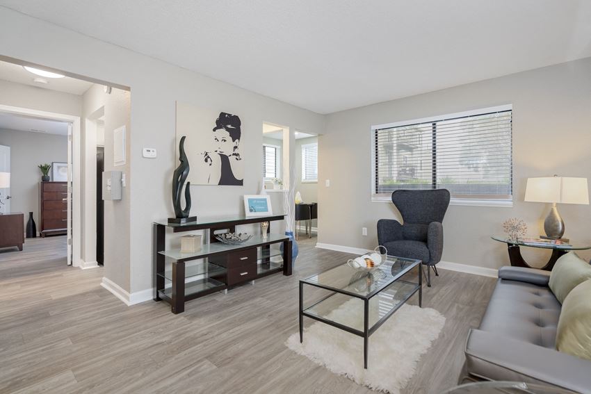 The Pines Of Cloverlane Apartments, 4907 Cloverlane Dr, Ypsilanti, MI